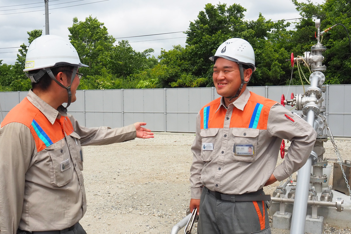 現場にて打合せ